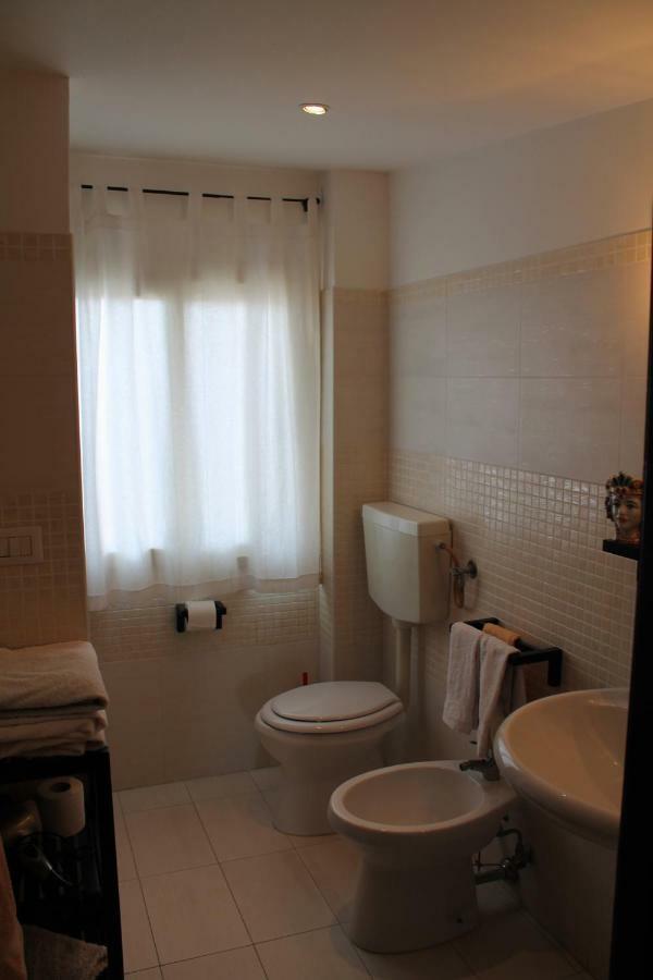 B&B Triskeles Giardini Naxos Εξωτερικό φωτογραφία