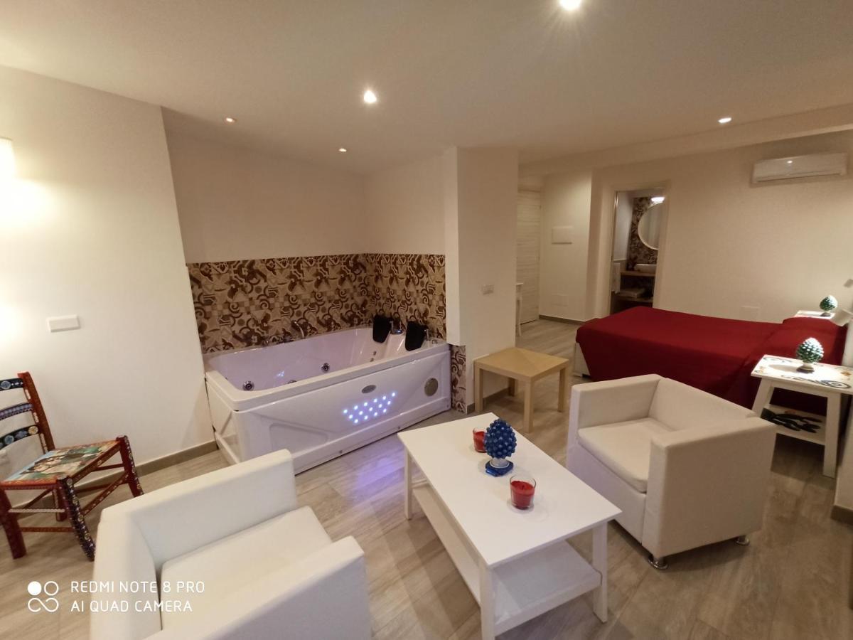 B&B Triskeles Giardini Naxos Εξωτερικό φωτογραφία