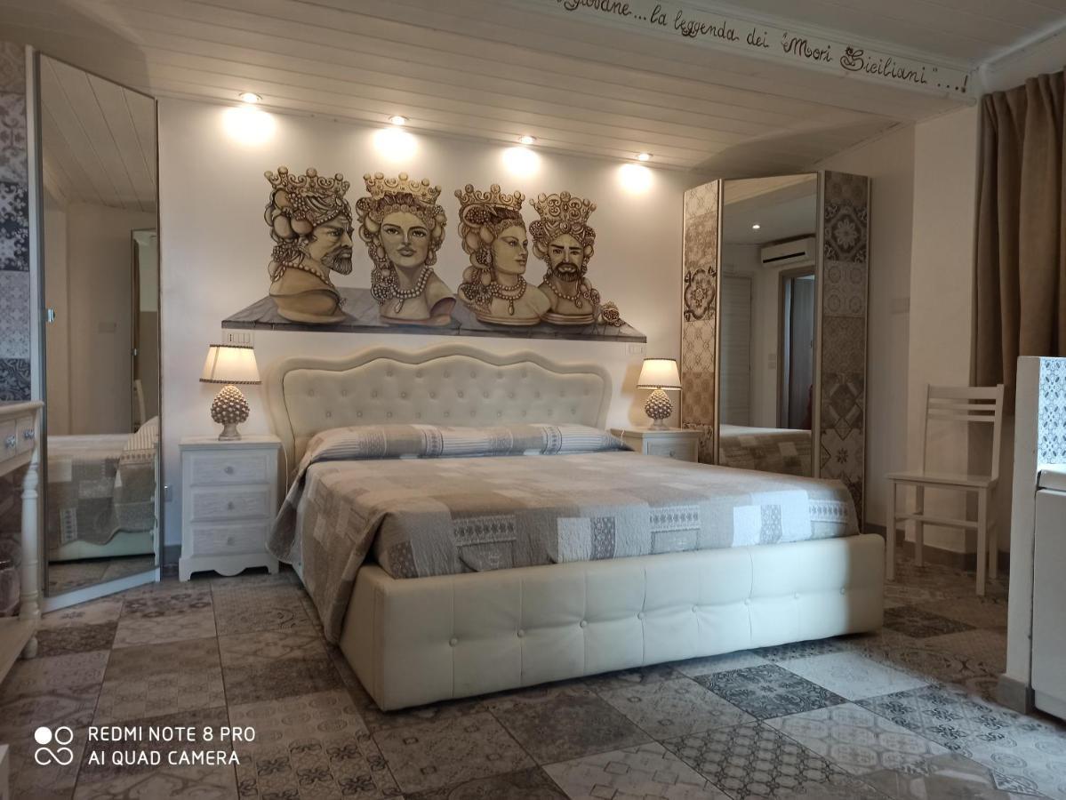 B&B Triskeles Giardini Naxos Εξωτερικό φωτογραφία